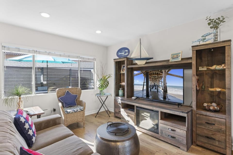 Hideaway C Walk to the beach Downtown AC House in San Clemente