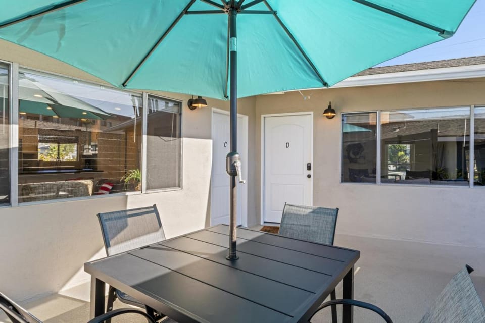 Hideaway B Walk to the beach Downtown AC House in San Clemente