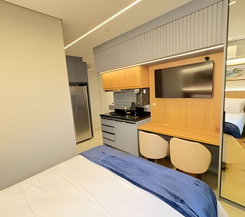 Bed, Kitchen or kitchenette, Photo of the whole room, Bedroom
