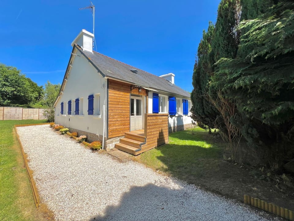 Maison familiale et lumineuse avec jardin clos House in Fouesnant
