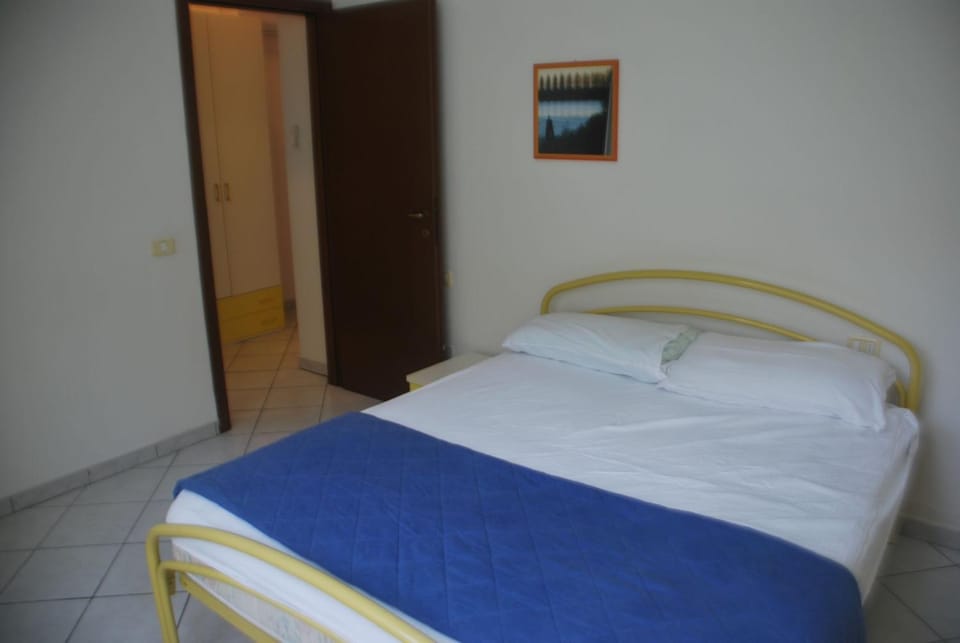 Bed, Decorative detail, Bedroom