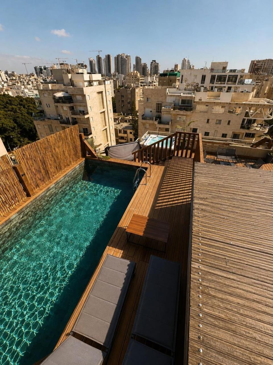Balcony/Terrace, Swimming pool
