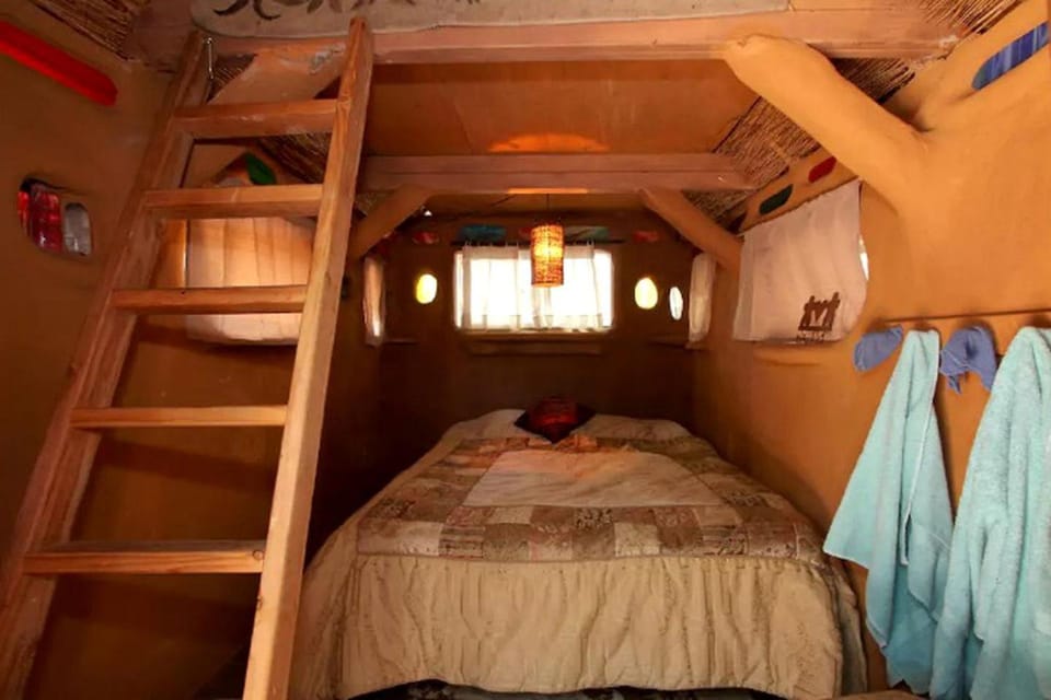 Dreamy Fairy Tale Hut Rental with Pool and Sauna Access at Retreat in Sonoma County House in Geyserville