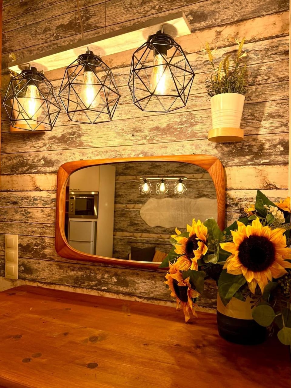 The Cozy Louise Nest Apartment in Saint-Gilles