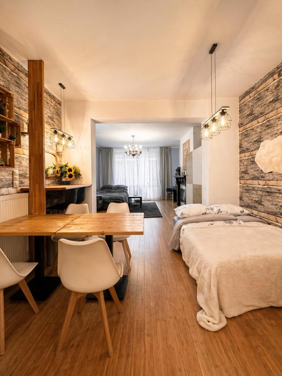 The Cozy Louise Nest Apartment in Saint-Gilles