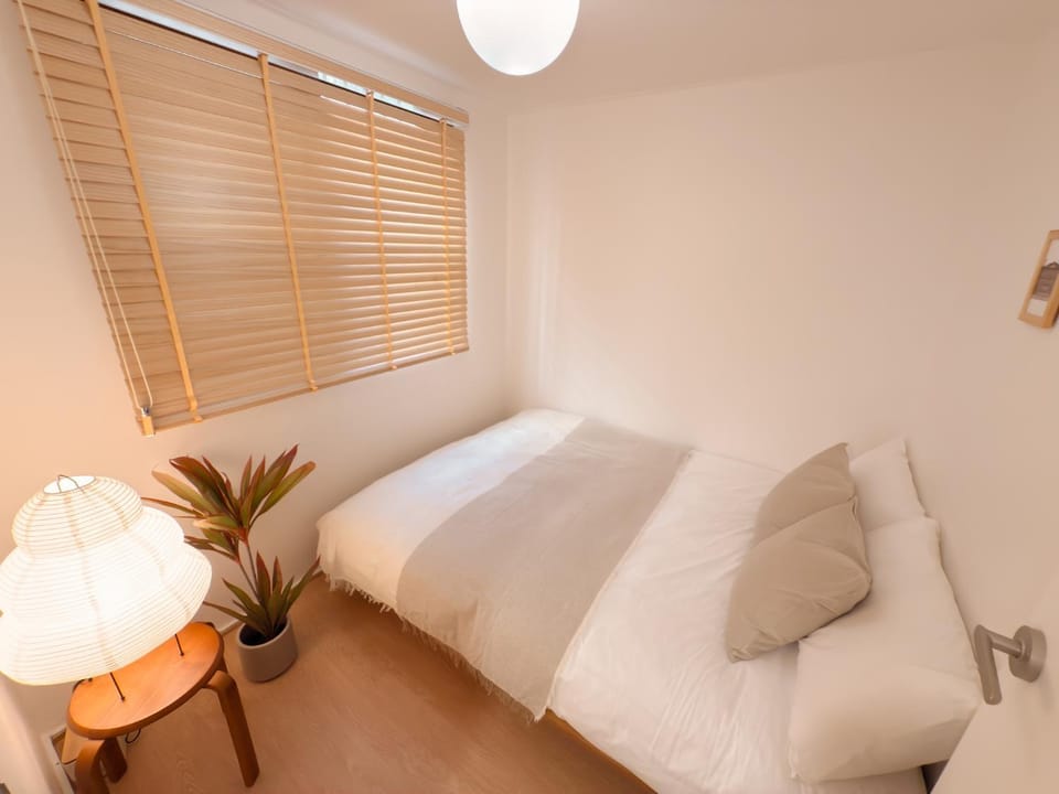 ARA Stay Hapjeong Station 3 minutes 8 people Hongdae Hangang Mangwon Market within walking distance Hot place YG Villa in Seoul