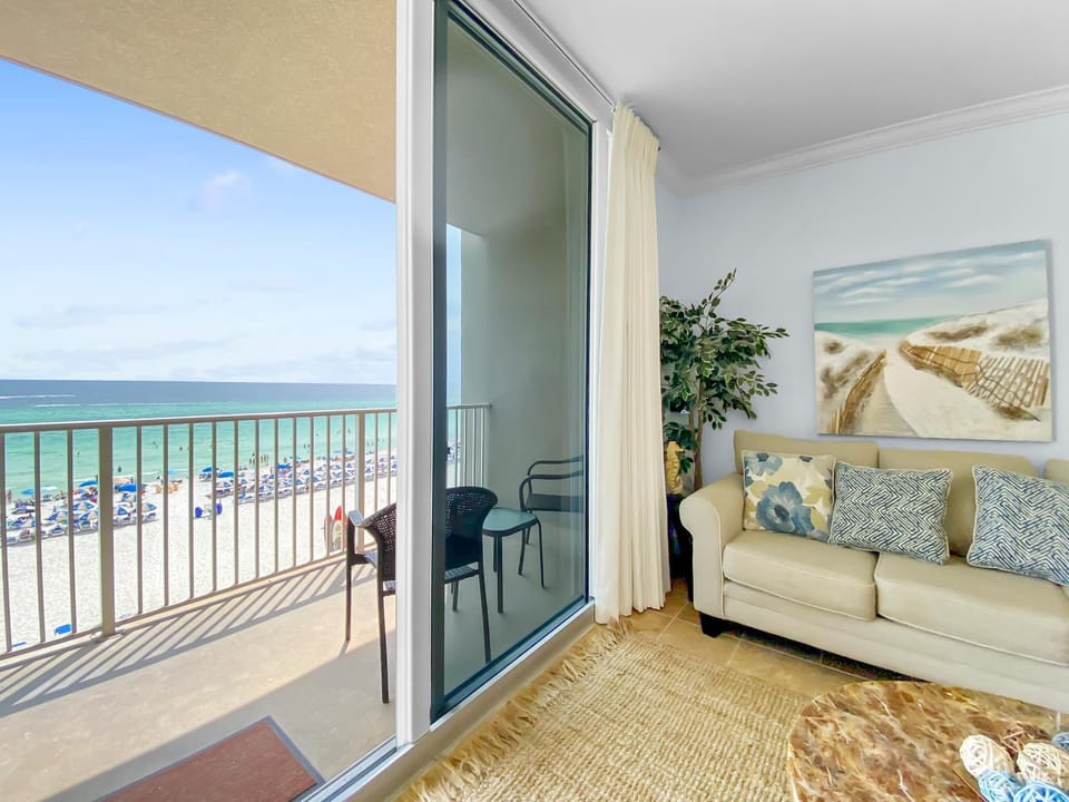 Tidewater 311 l Beachfront with pristine views l Heated Pool & Jacuzzi l Gym and Game room and Theatre House in Panama City Beach