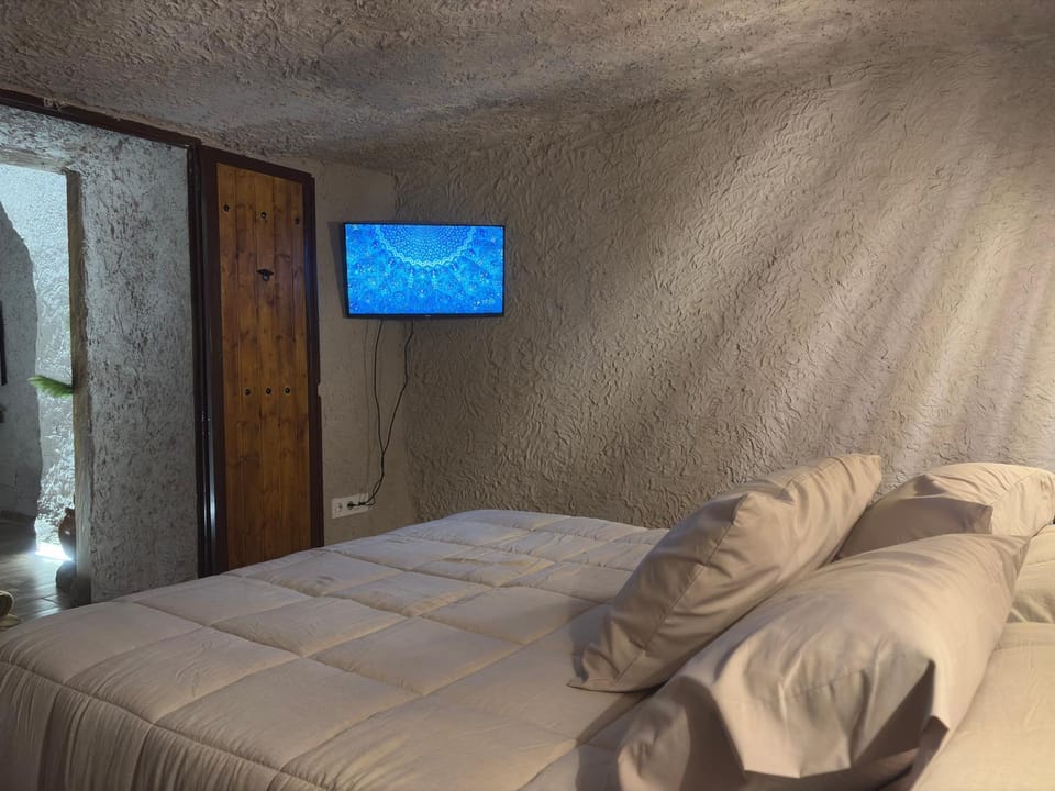 TV and multimedia, Bedroom