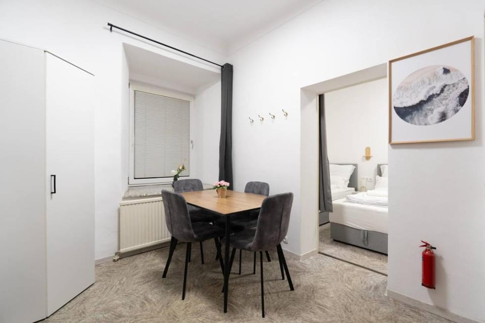 Quiet - 4 Guests - Self Check-in - Netflix - 35m2 Apartment in Styria