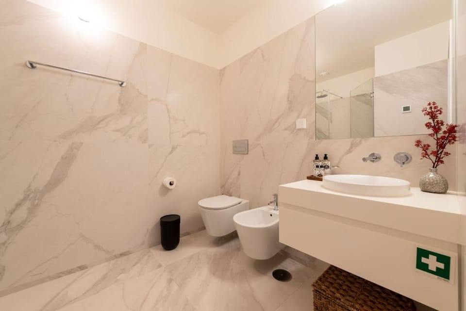 Shower, Toilet, Bathroom, bidet