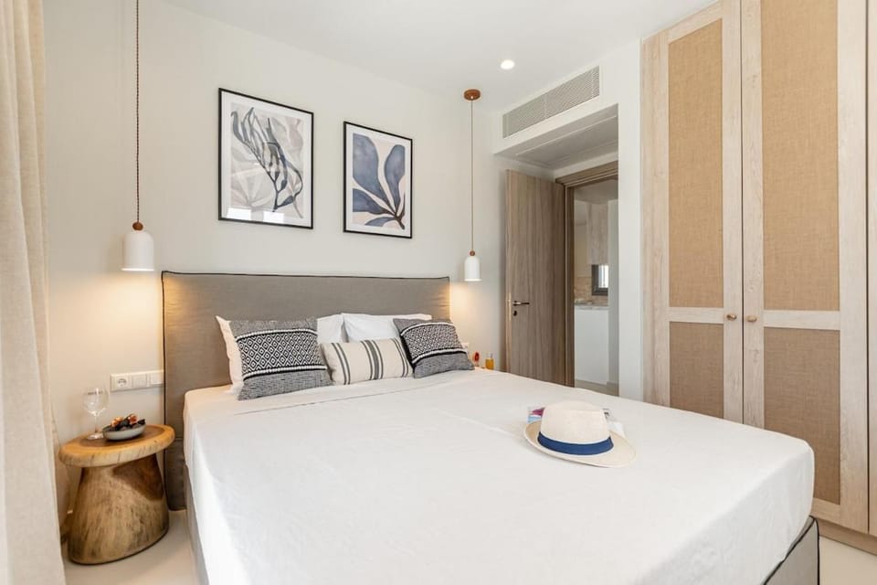 Bella Parea Villa, Plaka beach Naxos, by NaxosVibe Villa in Naxos, Naxos and Lesser Cyclades, Greece