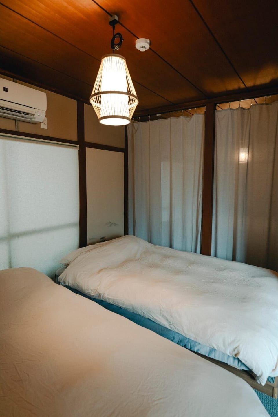 銭湯の上に泊まる特別体験ワンフロア貸切最大5名Chidorihouse4 Apartment in Osaka