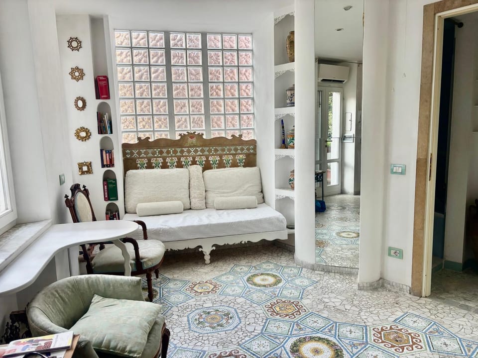 Lovelyloft, corso San Gottardo Apartment in Milan