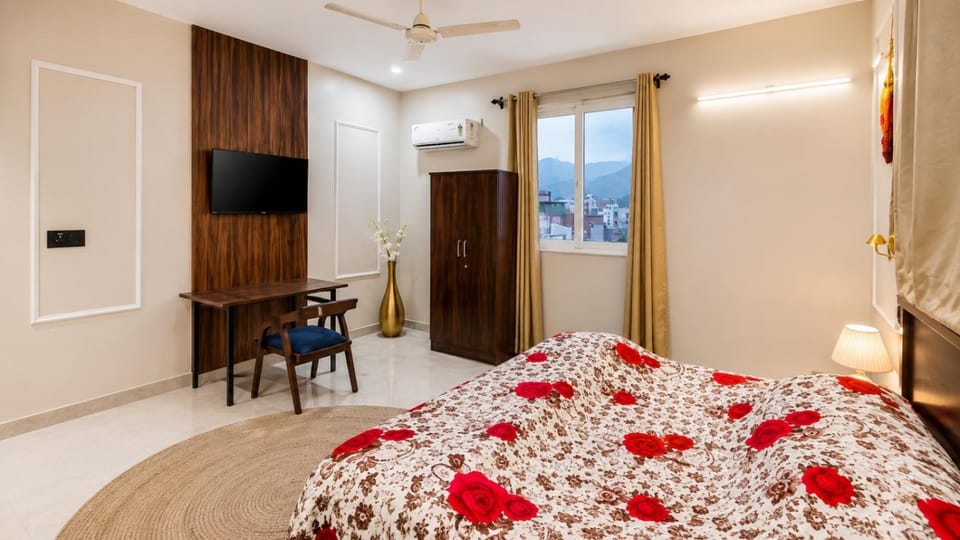 Casa Garden homestay - Low AQI hill view stay for peace - Aamwala dehradun Bed and Breakfast in Dehradun