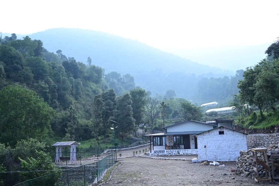 Green View Vacation rental in Uttarakhand