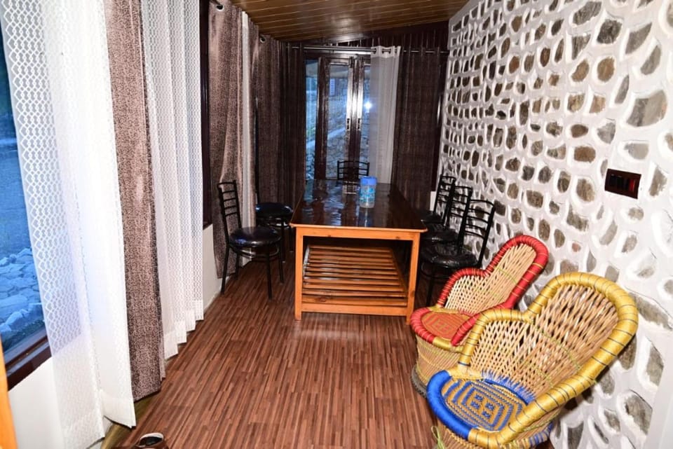 Green View Vacation rental in Uttarakhand