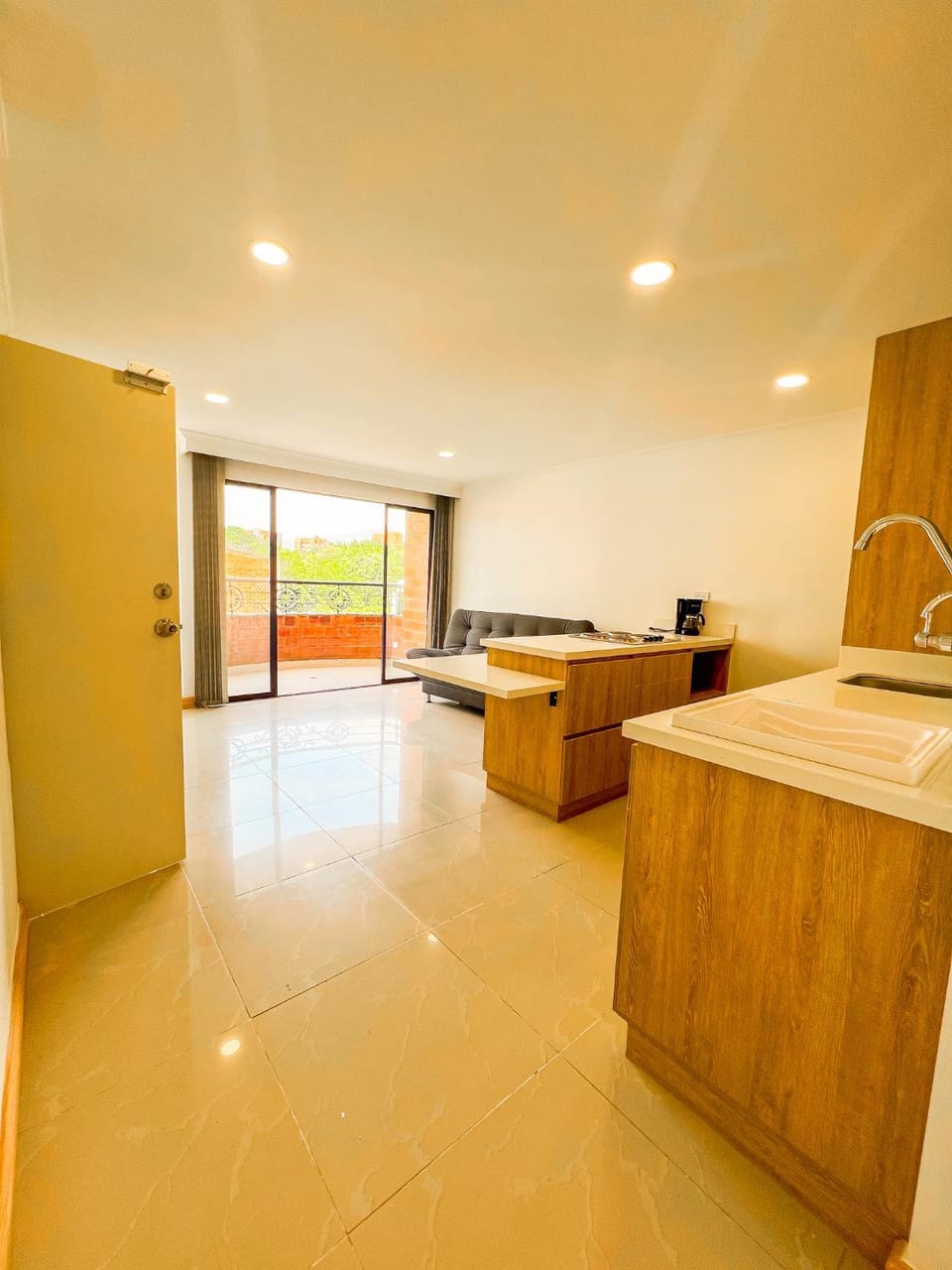MEDELLIN ALOJAMIENTO EN Laureles Apartment in Medellin