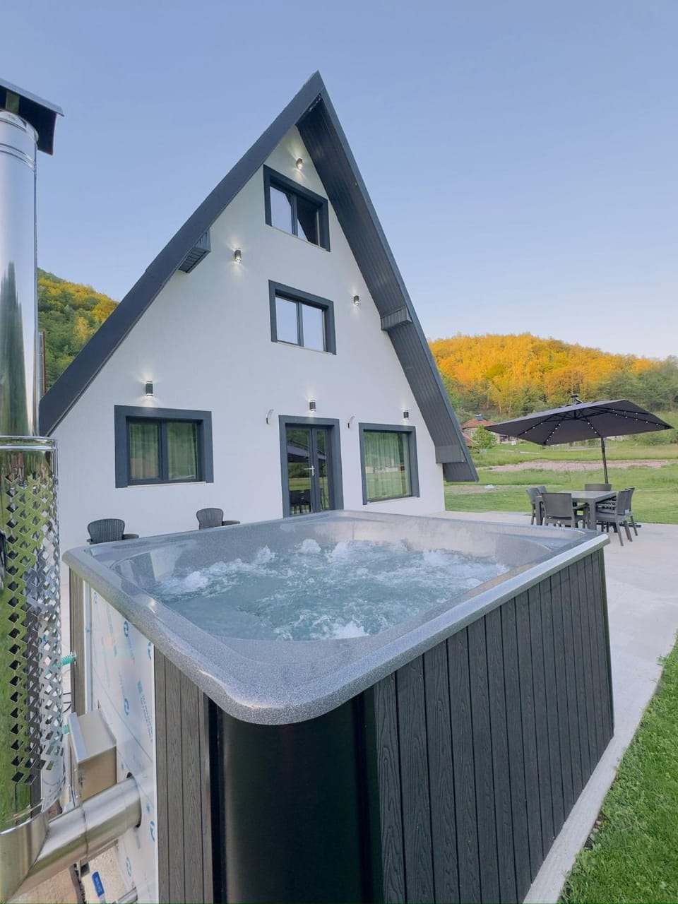 Hot Tub, Spa and wellness centre/facilities