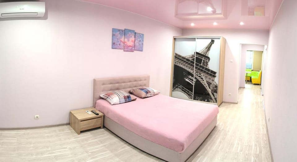 Bed, Bedroom, wardrobe, air conditioner, air conditioner