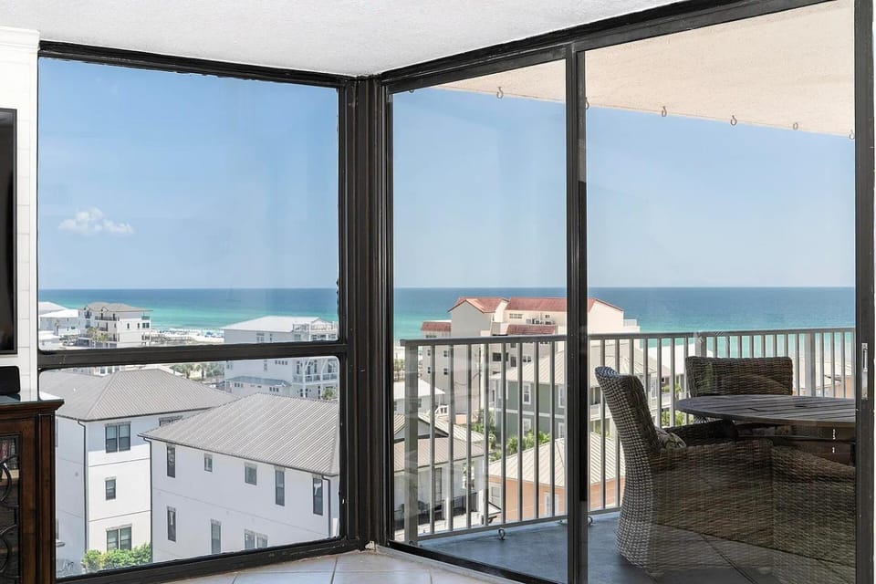 Book Me Baby! The Main Event in Miramar Beach Apartment in Miramar Beach