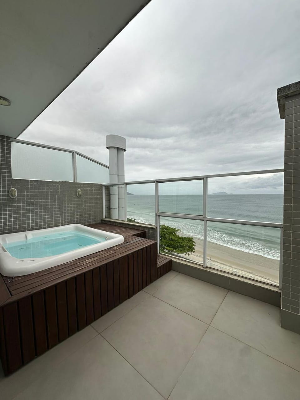 Espetacular cobertura pé na areia Apartment in Florianopolis