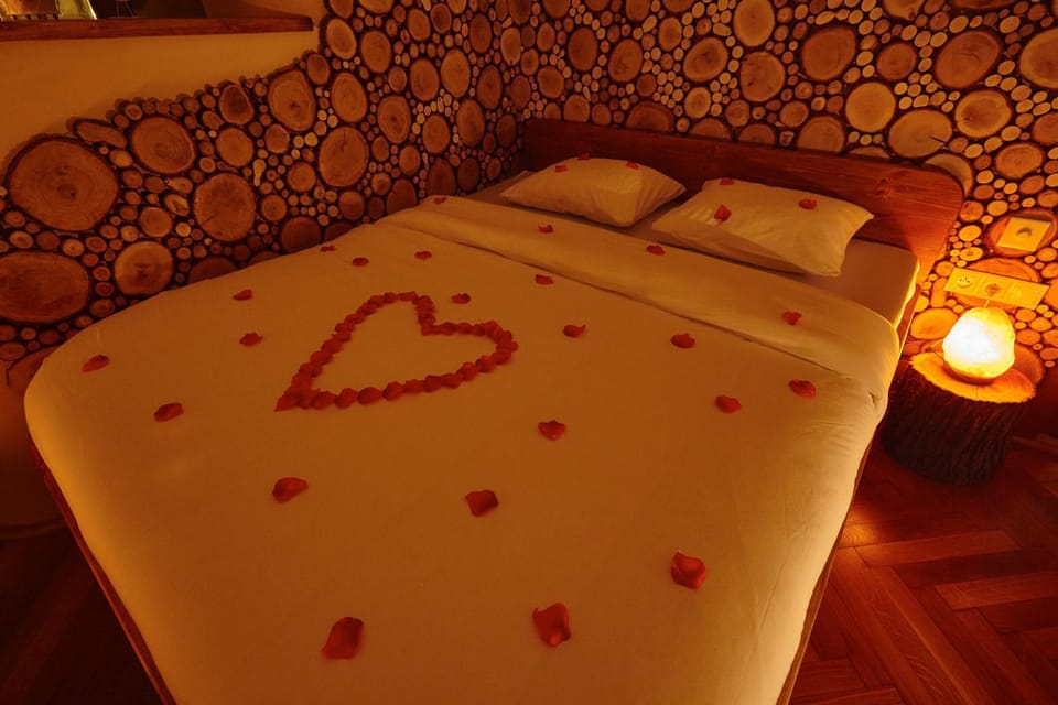 Bed, Decorative detail