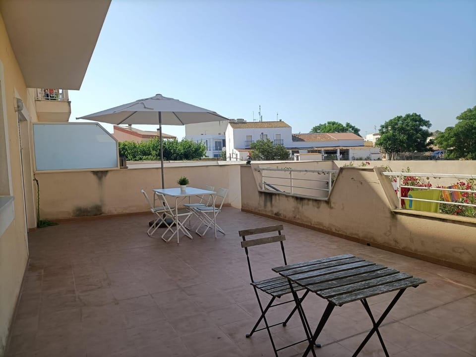 Patio, Day, View (from property/room), Balcony/Terrace, Dining area