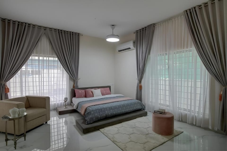 Bed, Bedroom, air conditioner