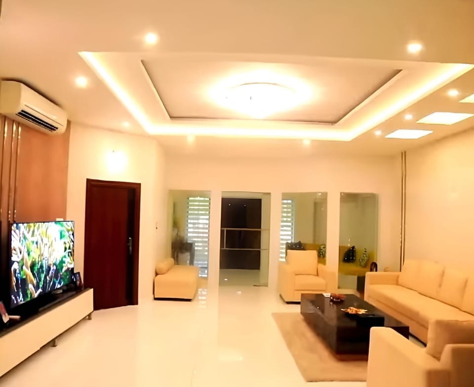 TV and multimedia, Living room, air conditioner