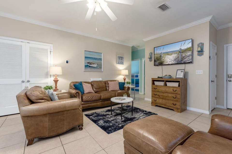 Villa Rose House in Orange Beach