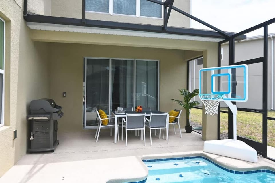 Gorgeous 5BR at Storey Lake next to Disney - 2924 House in Kissimmee