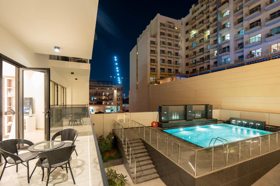 Venetian - Elegant 1BR in JVC & Perfect for Work Leisure Apartment in Dubai