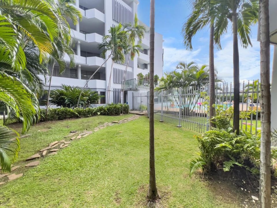 La Rada 015 Studio Apt in San Juan with Pool Apartment in San Juan