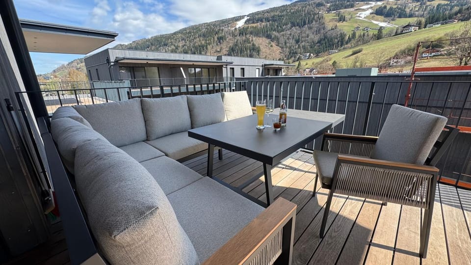 Day, Natural landscape, View (from property/room), Balcony/Terrace, Seating area
