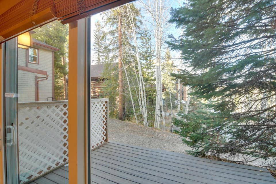 Hot Tub & Heated Pool! Ski Retreat in Winter Park House in Fraser