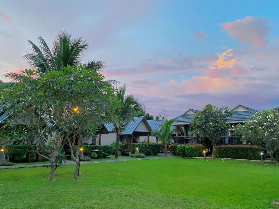 Property building, Garden