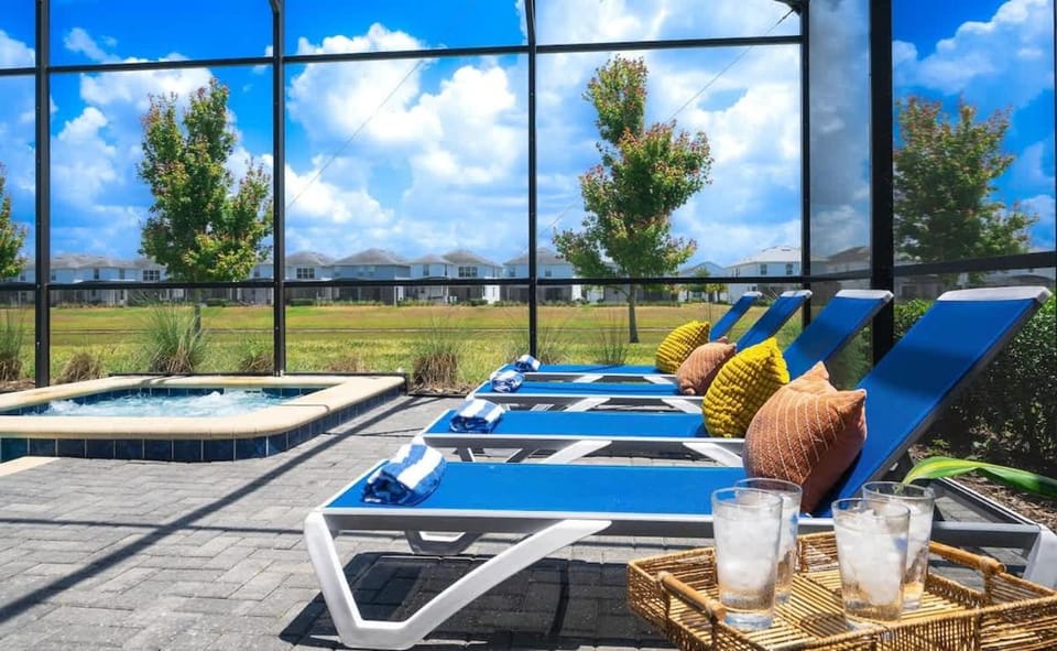 Stunning 6BR Lakeview at Storey Lake next to Disney - 2929 House in Kissimmee