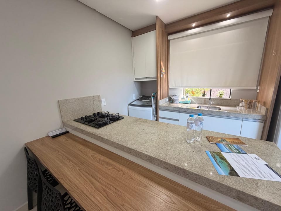 laundry, kitchen