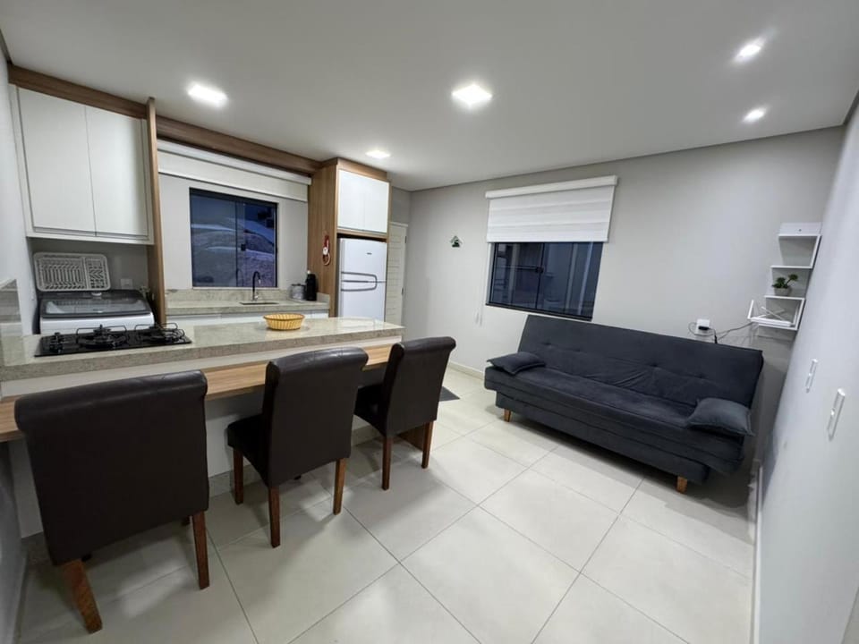 Jollie Loft em Calheiros Governador Celso Ramos House in Florianopolis