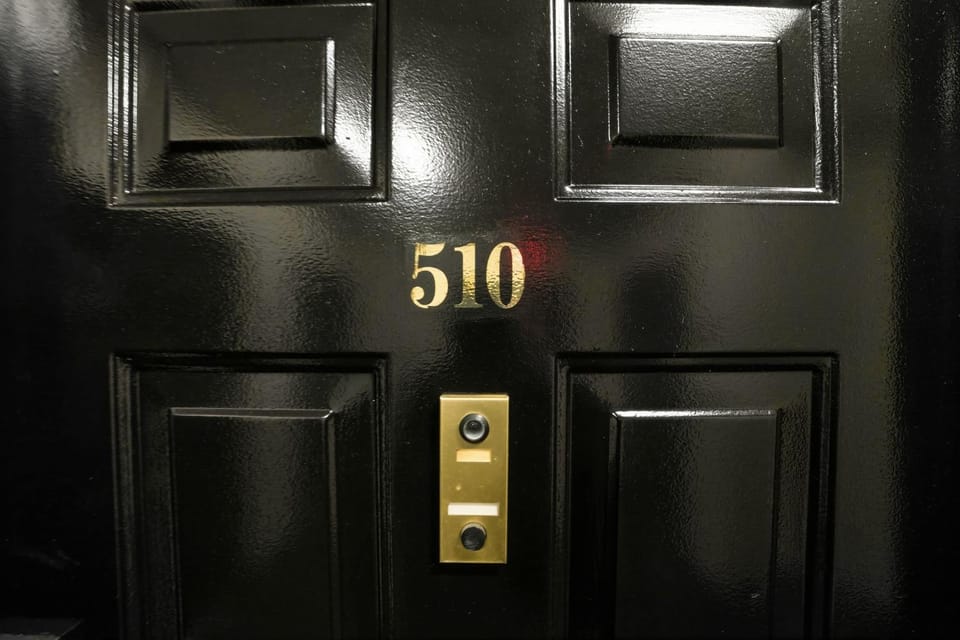 Homey studio perfect for long-term guests Apartment in West Haven