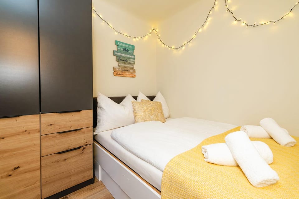 Bed, Photo of the whole room, Bedroom, towels, wardrobe