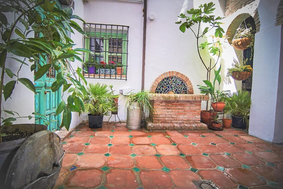 Inner courtyard view