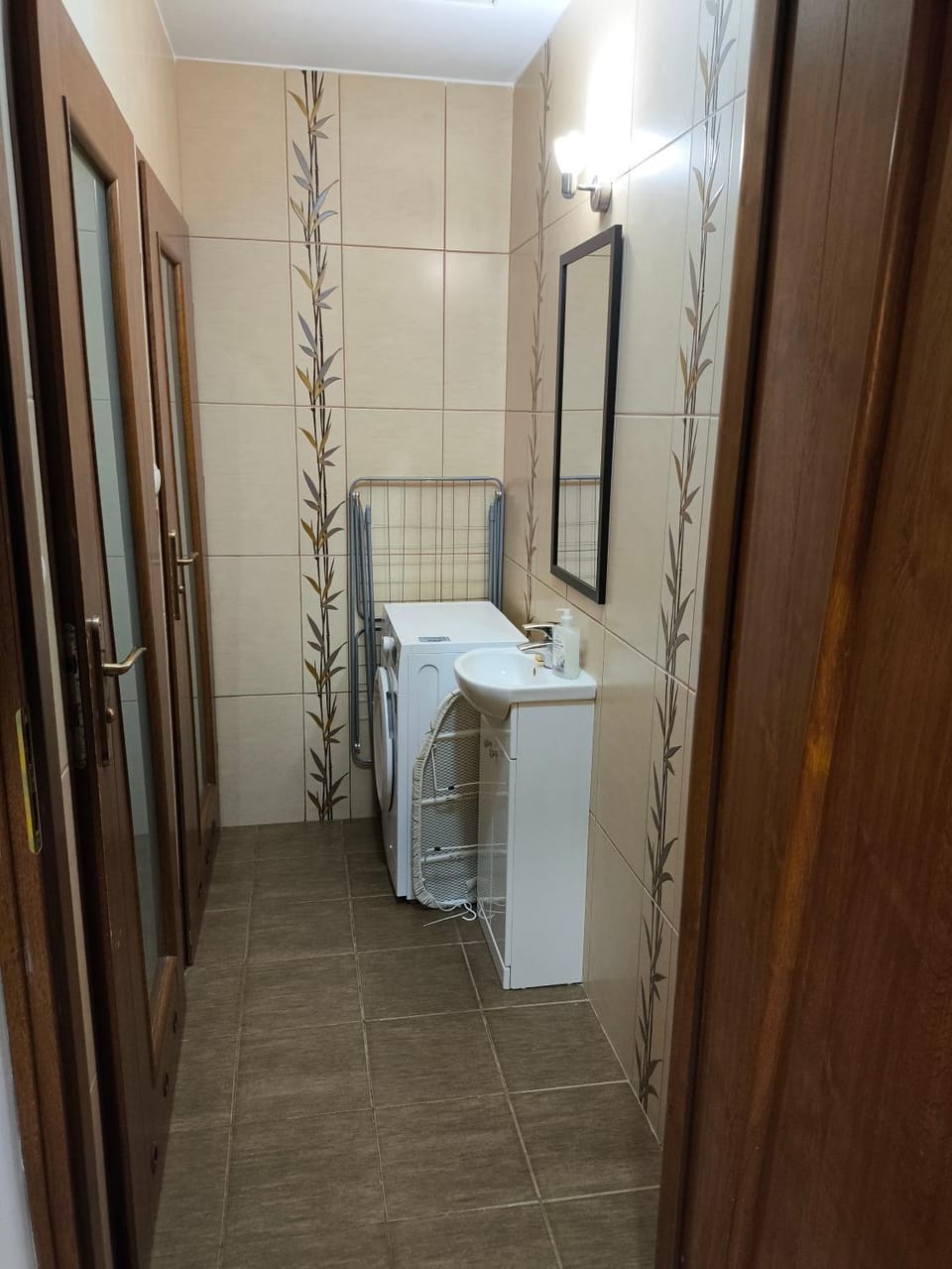 Bathroom, washing machine, dryer