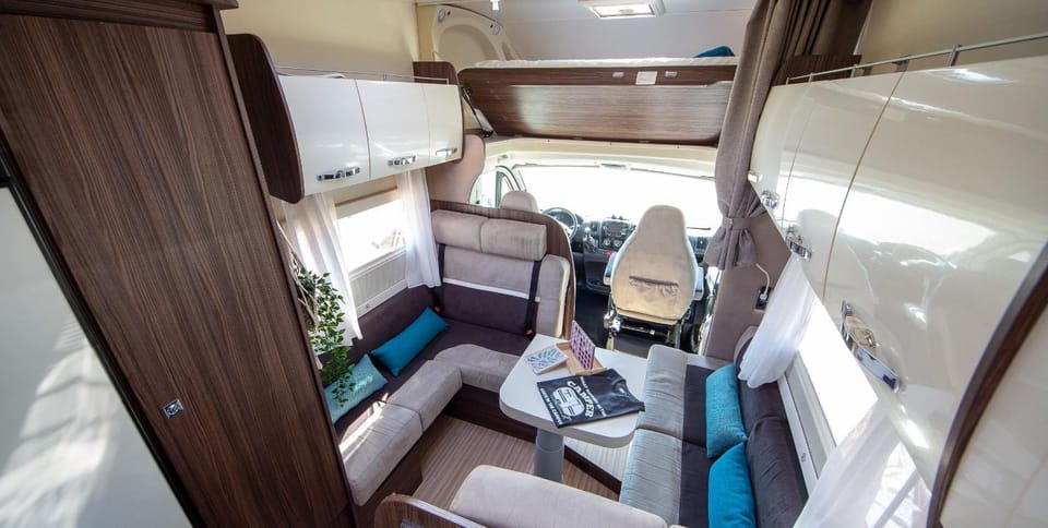 Camper max 5p, unique experience, terras, central Belgium Campground/ 
RV Resort in Flanders