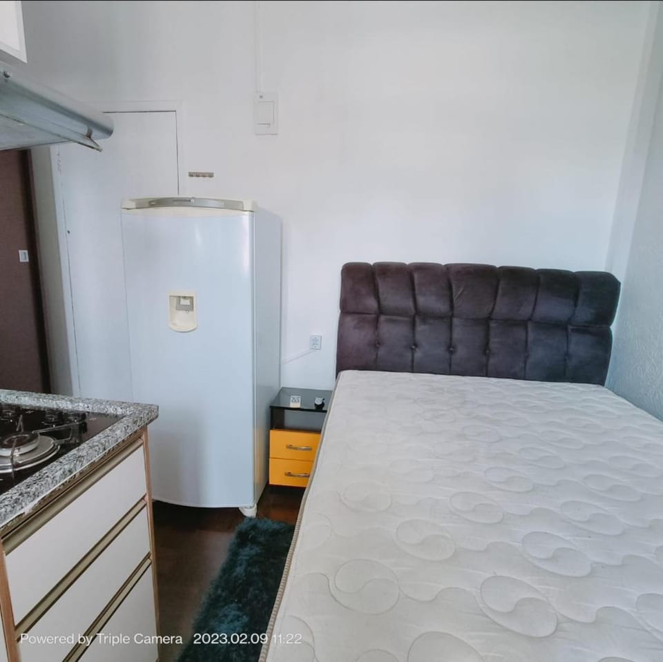 Espaço completo tudo junto apenas 100m da Catedral Apartment in Cascavel