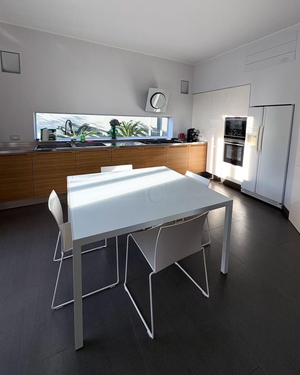 Bright house between Navigli and Parco Solari Apartment in Milan