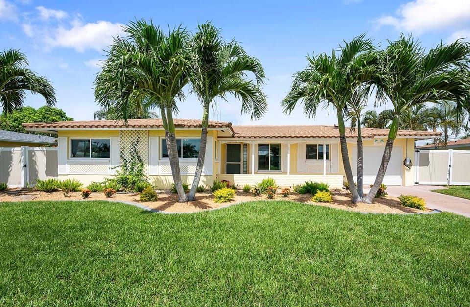 Modern Sailor Villa in Cape Coral
