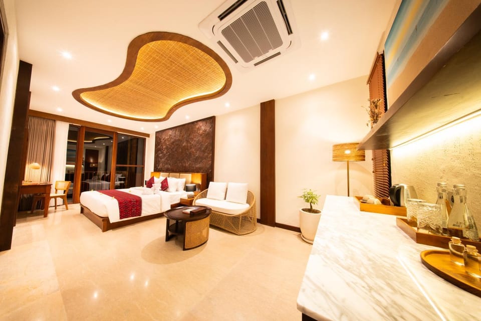 Bed, Night, Seating area, Bedroom