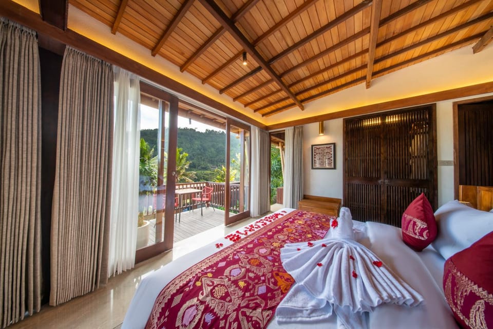 Bed, View (from property/room), Bedroom