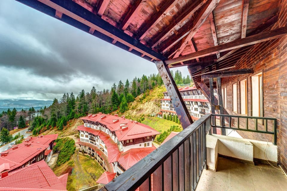 View (from property/room), Balcony/Terrace